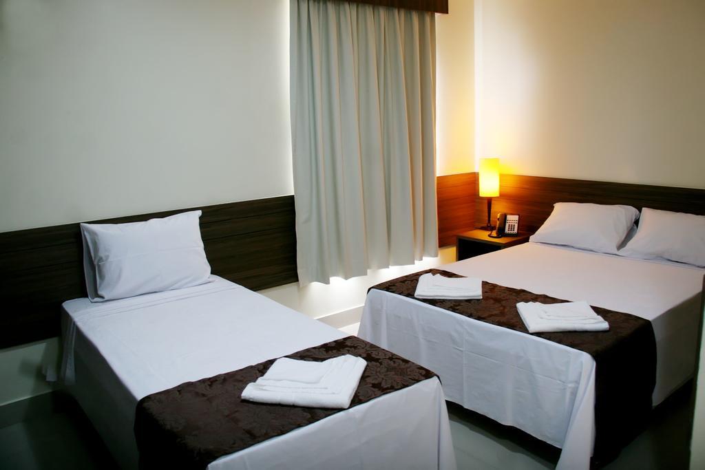 Hotel Belugi Goiânia Pokój zdjęcie