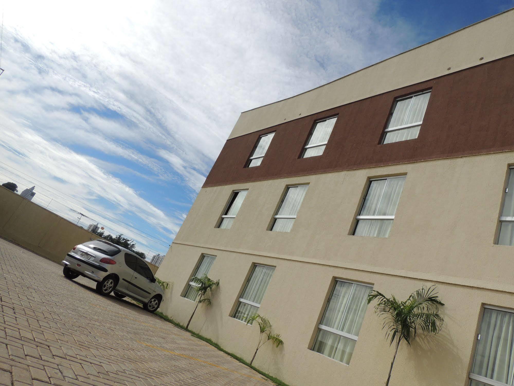 Hotel Belugi Goiânia Zewnętrze zdjęcie